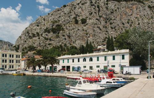  Apartment Karlo in Omiš