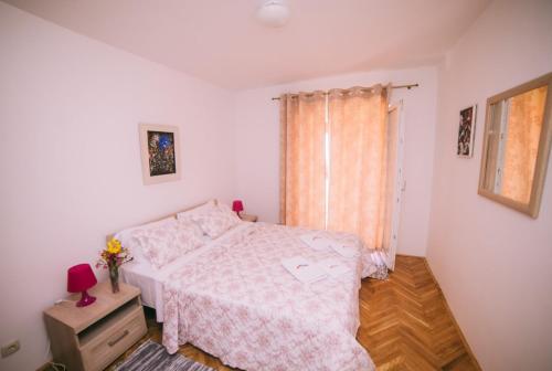 Family Escape Villa Becici - image 3