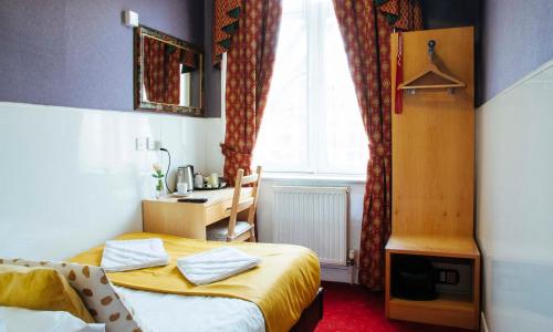 Photo - Lord Kensington Hotel