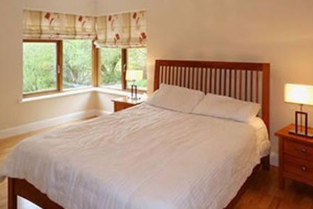 Westport, Co. Mayo - Sleeps 10, Pool Table, ideal holiday base in Newport