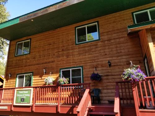 Talkeetna Hideaway – Talkeetna, AK
