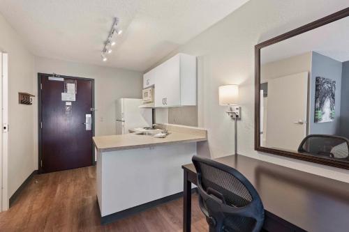 Extended Stay America Select Suites - Charlotte - University Place – Charlotte, NC