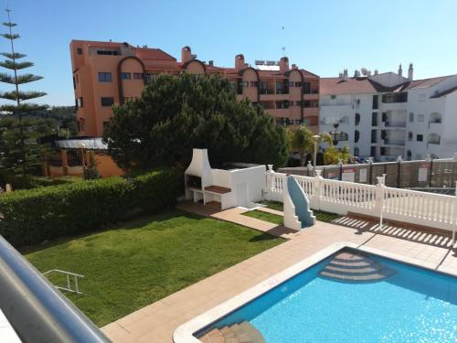  Montechoro Central Apartment in Albufeira