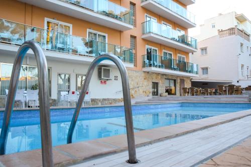 Hotel Costa Mediterraneo - image 8