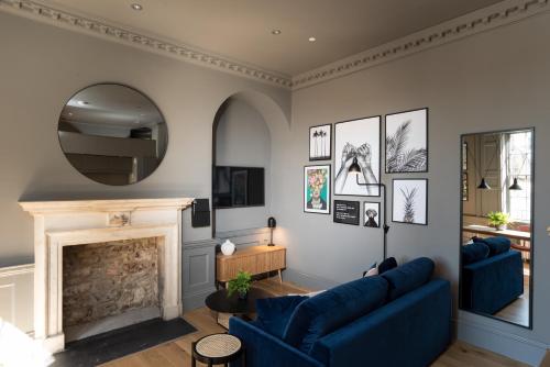 Hiding Space - Trim Street Apartments, Bath (photo 6)
