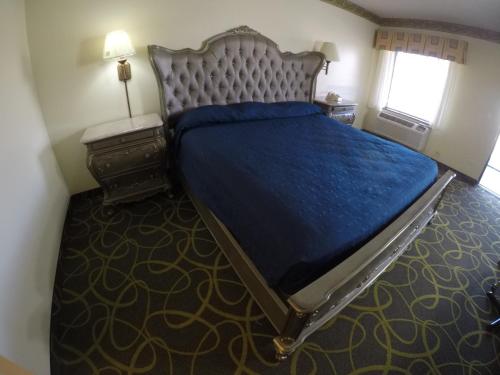 Prestige Inn & Suites Boutique Hotel