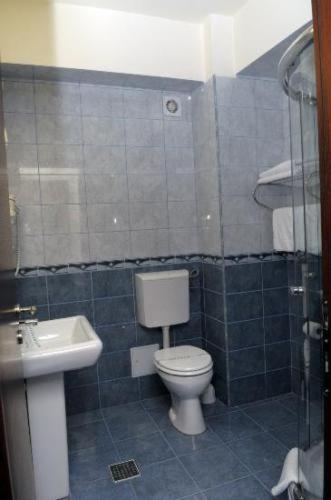 Hotel Yaky Center - image 14