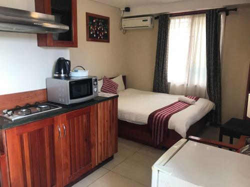 Al - Minhaj Service Apartments, Nadi (photo 5)