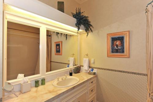 Shelbourne Villa - Photo 2 in Nelson, New Zealand