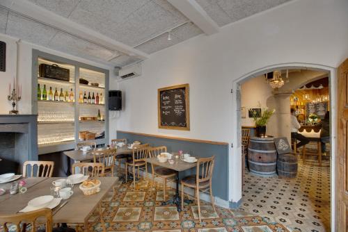 Rue Galilee - image 7
