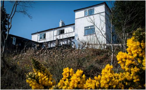 Loch Ness Lochside Hostel, Over 16s Only