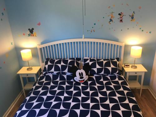 Mickey's Holiday Home – Kissimmee, FL