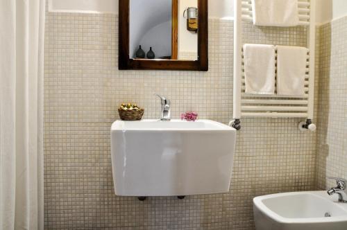 Bathroom, Masseria Uccio in Tricase