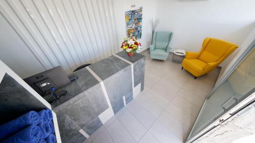 Ura Lara Adults Only - image 7