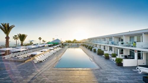 Ura Lara Adults Only - image 13