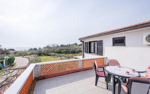  HELENA house with apartments in Umag