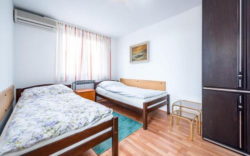  HELENA house with apartments in Umag