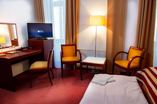 Hotel Petr - image 11