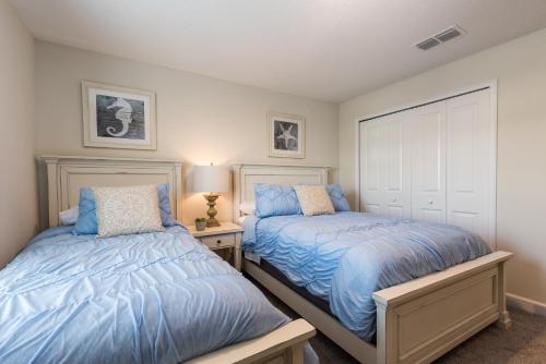 Amazing 4 bedroom villa at Storey Lake Resort - image 6