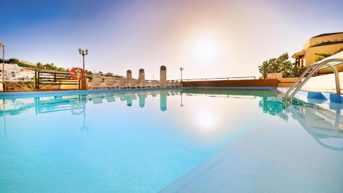 Ura Roslara - image 9