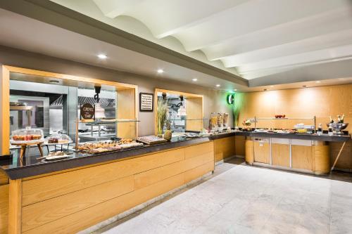 Acta Atrium Palace - image 10