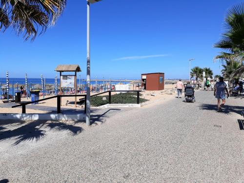 ABMAR- Por-do-sol, Vista mar, Remodelado, Wifi, 80mt Praia