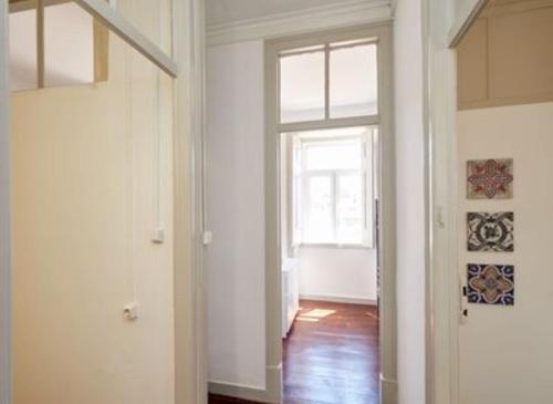 Love inn Bairro Alto, Лиссабон (фото 8)