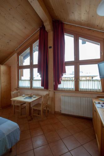La Grolla Rooms & Apartments - image 3