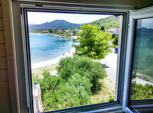 Apartman Tomo in Drače