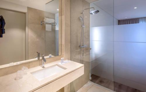 Oporto Airport & Business Hotel - main image
