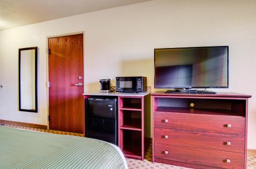 Cobblestone Hotel & Suites Pulaski/Green Bay in Pulaski, USA