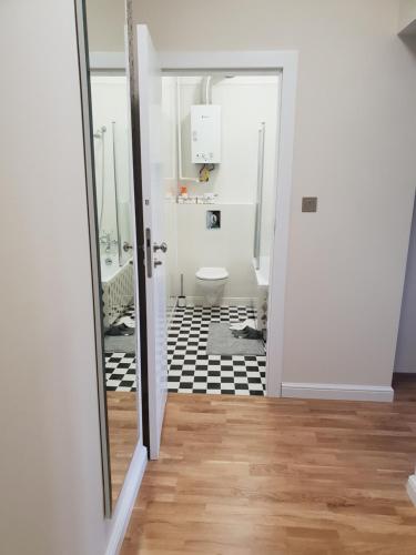 Labo Apartment Barbakan
