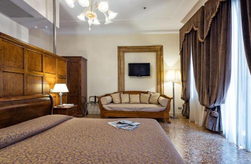 Hotel Dell'Opera - image 12