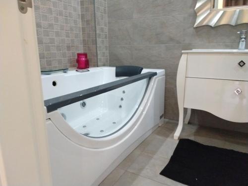 Beautifull spacious apartment Bonito apartamento espacioso Fuengirola Los Boliches