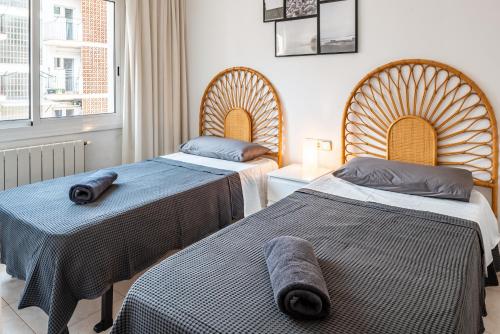  Carle Magne Apartments in Platja  dAro