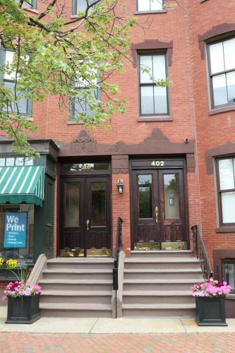 Stylish Studio in Boston Brownstone C.Ave #21 - image 12