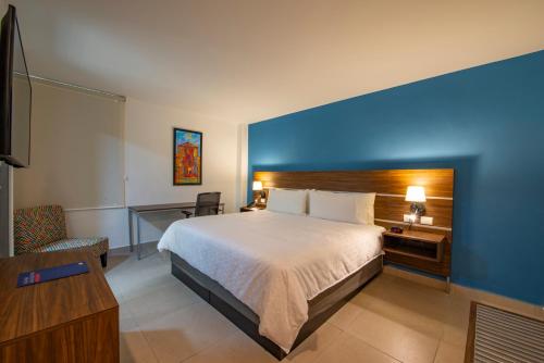 Holiday Inn Express - Merida Centro, an IHG Hotel