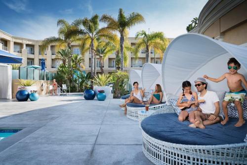 Swimming pool, Balboa Bay Resort in Newport Beach (CA)