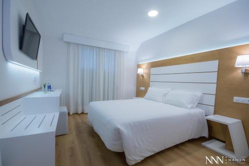 Hotel Spa Nanin Playa - image 3