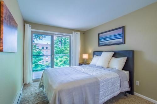 Sea View, Best Area, No Stairs, WD, 2 Bedrooms, Jacuzzi Bath, New Carpet, Balcony, View, 825sf, Tacoma (fotografie 9)