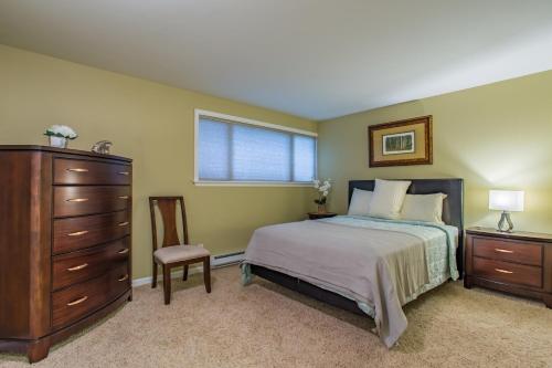 Sea View, Best Area, No Stairs, WD, 2 Bedrooms, Jacuzzi Bath, New Carpet, Balcony, View, 825sf, Tacoma (fotografie 8)