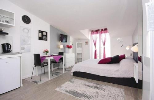 Apartmani Riva - image 4
