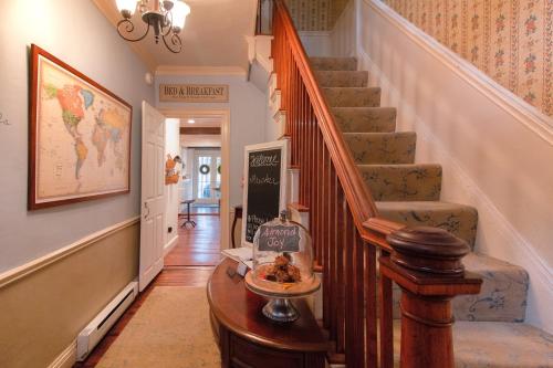 William's Grant Inn Bed and Breakfast - 로비