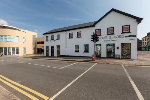 Accommodation @ 32 in ดันการ์แวน