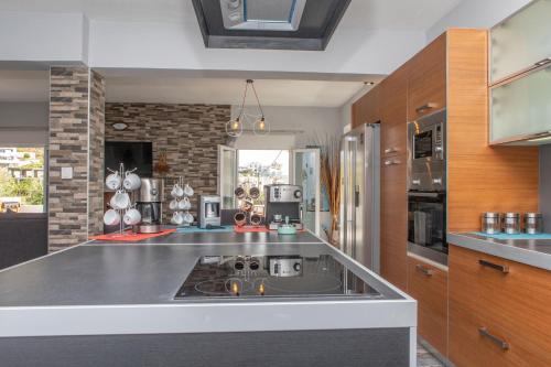 virtuve, Villa Parisi Naxos Deluxe in Agkidia