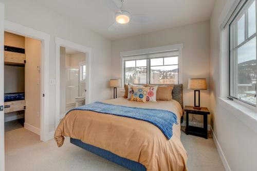 New Luxury Loft #24 Near Resort With Huge Hot Tub & Great Views - FREE Activities & Equipment Rentals Daily - main image