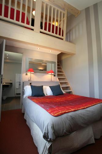 Hotel Corrieu – La Llagonne, KS