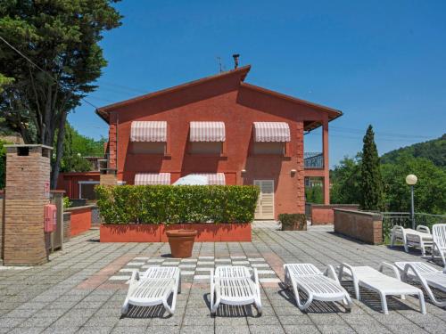 Apartment Il Cipresso by Interhome in Fornello