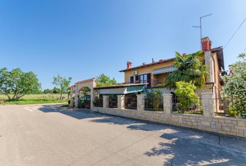  Apartments Hilmija in Novigrad
