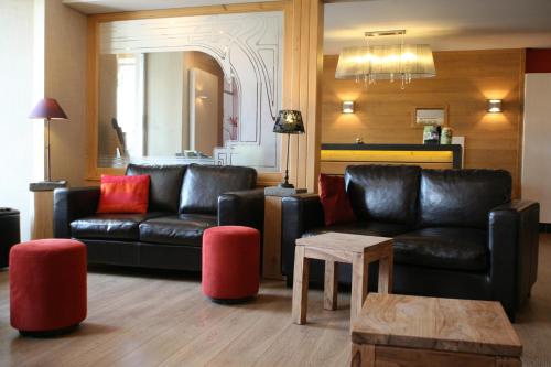 Hotel Corrieu – La Llagonne, KS